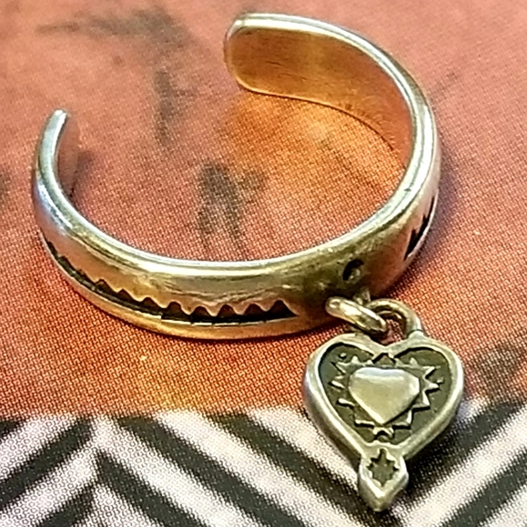 Silpada Sterling Silver Swaying Heart Toe Ring - Picture 3 of 12